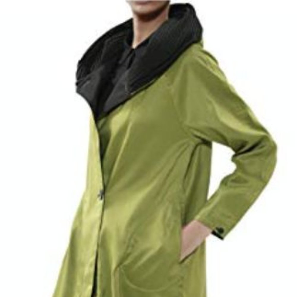 Mycra Pac Now Donatella Reversible Raincoat | Short | Size 14-16 | Black & Teal